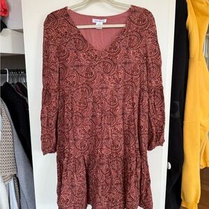 Lucky Brand long-sleeve, V-neck, tiered babydoll mini dress with a paisley print